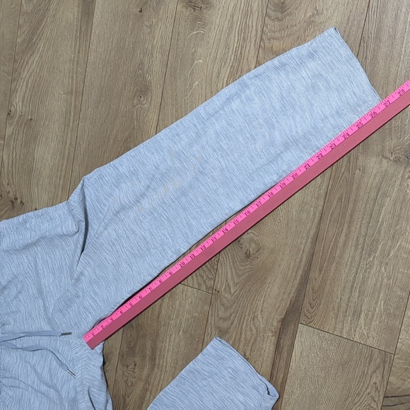Lululemon On the Fly  Grey Women's Pants Size 6 - Picture 7 of 10